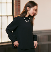 トリアセテートコンパクトロールネックブラウス