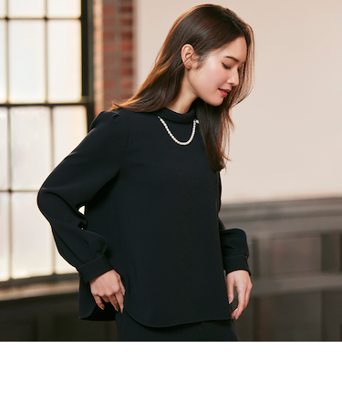 トリアセテートコンパクトロールネックブラウス