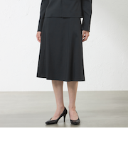 シャークストレッチフレアスカート