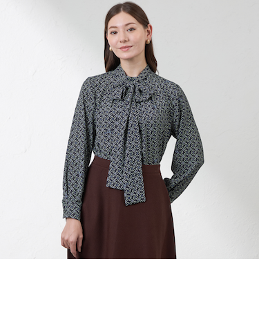 【Anniversary　Piece】【LIBERTY】Ribbon Medallion blouse