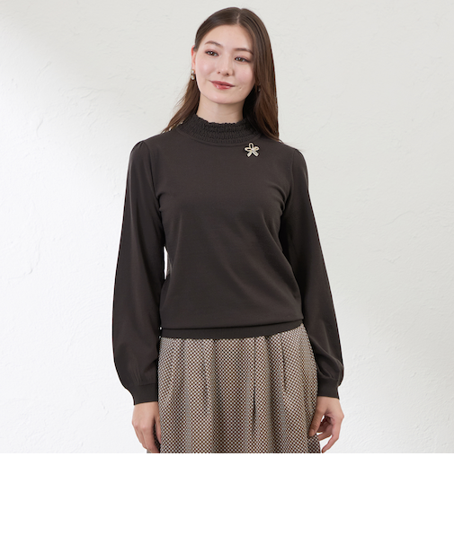 ライトバルキーシャーリングニット