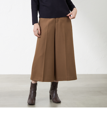 ソフトクリアウールワイドクロップパンツ