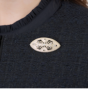 レースブローチ