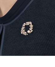 ガラスリーフブローチ