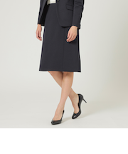 ひざ丈スカート