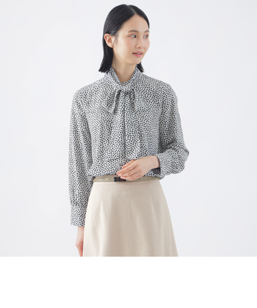 【新色追加】【ウォッシャブル】ジオメトリックプリントブラウス