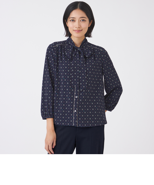 【ウォッシャブル】ジオメトリックプリントブラウス