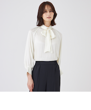 【ウォッシャブル】プリーツサテンブラウス