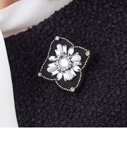 フェルトブローチ（花）