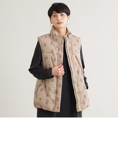 【ウォッシャブル】【保温性】チータープリントタフタパディングジレ