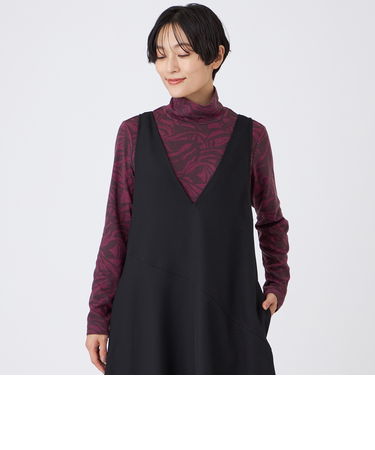 【ウォッシャブル】タイガープリントハイネックカットソー