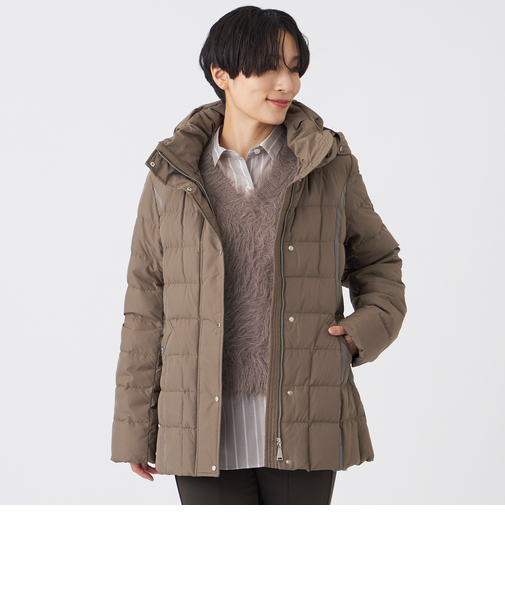 【SANYO Style EDITION掲載】【ウォッシャブル・放電テープ付】マットタフタフーデッドミドルダウンジャケット