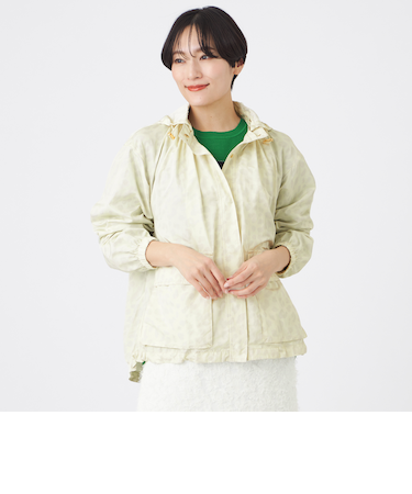 【花粉対策・ウォッシャブル】プリントポランタフタギャザーブルゾン