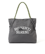 エンブロイダリートート