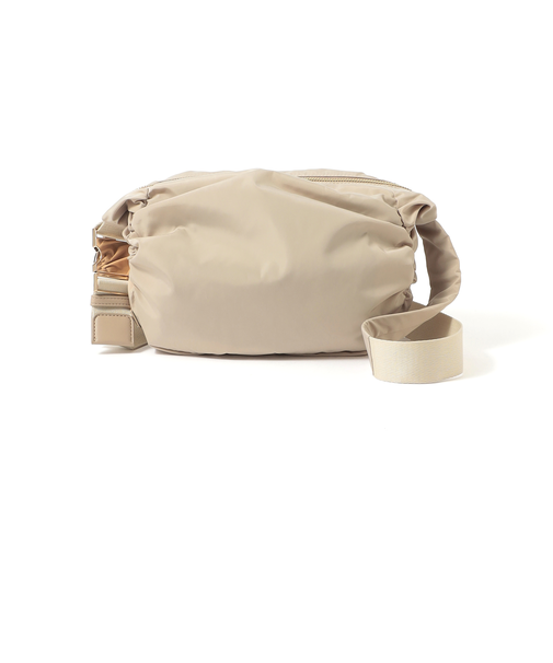 ギャザーショルダー