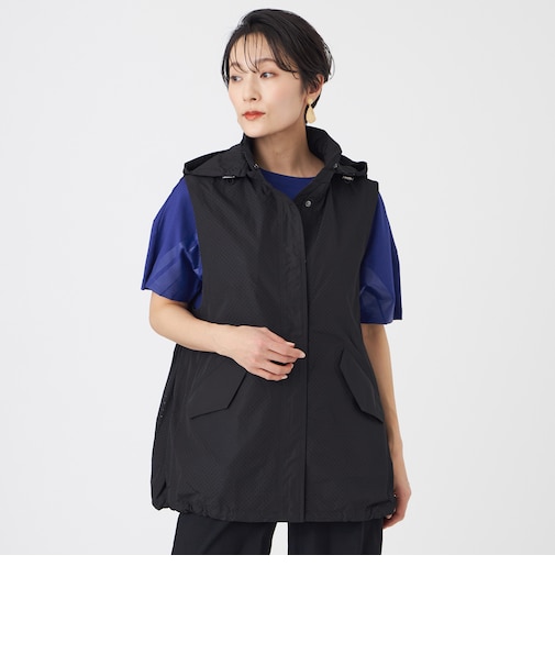 【カタログ掲載・マシンウォッシャブル】パンチングタフタフーデッドジレ