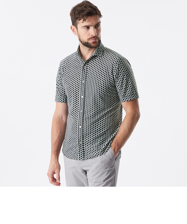 ジオメトリックプリントメッシュシャツ