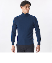 ホールガーメントタートルネックニット