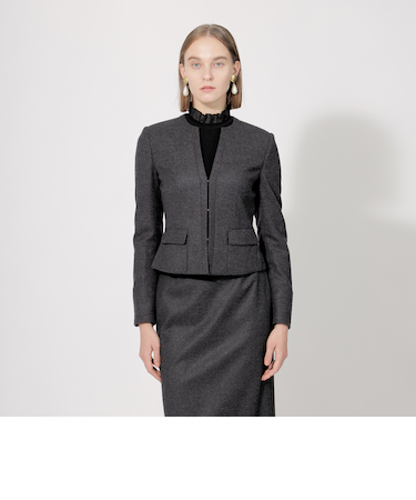 【Precious 2023年12月号掲載】ストレッチフラノ ノーカラージャケット