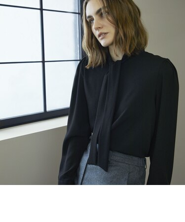 【VERY NaVY2024年12月号掲載】ソフトジョーゼット ボウタイブラウス