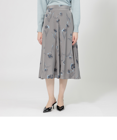 【VERY NaVY2024年12月号掲載】カラーシャドウフィオーレプリント フレアスカート