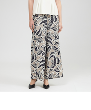 【EPOCA STORIA】 ボタニカルフラワープリント ワイドパンツ 《WEB＆EPOCA THE SHOP店舗限定》