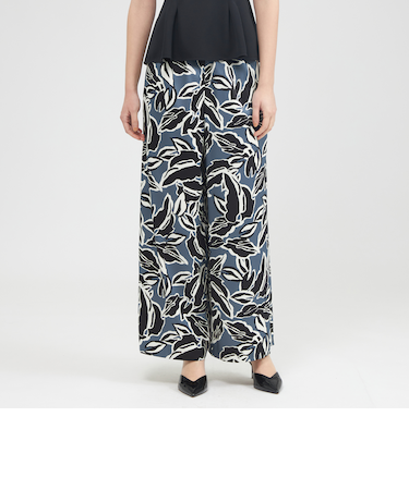 【EPOCA STORIA】 ボタニカルフラワープリント ワイドパンツ 《WEB＆EPOCA THE SHOP店舗限定》