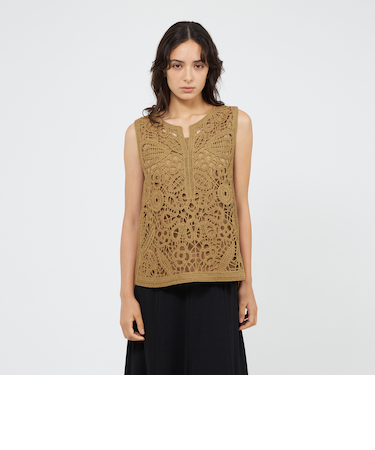 フラワーエンブロイダリー ニットジレ