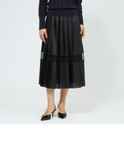 パンチングシンセティックレザー プリーツスカート