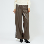 シンセティックレザー ワイドパンツ