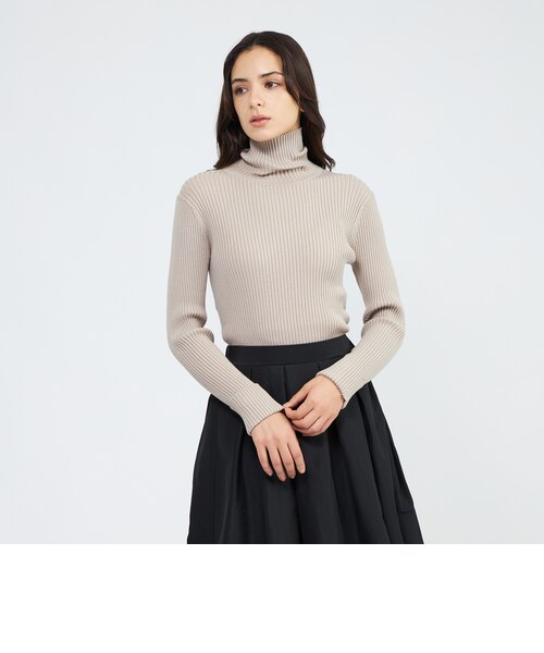 【新品】EPOCA キュプラストレッチ スタンドカラーニットプルオーバー キュプラストレッチ スタンドカラーニットプルオーバー｜エポカの通販