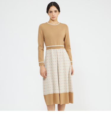 アセテートナイロンジャカード ニットワンピース