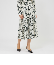 フィオーレサテン フレアスカート