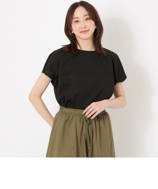 ドルマンスリーブトップス