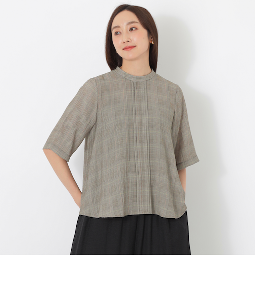 ピンタックシアーブラウス