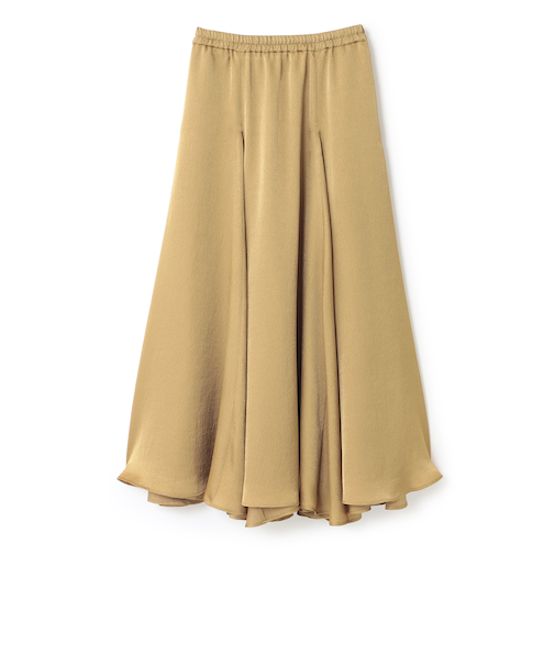 サテンフレアスカート