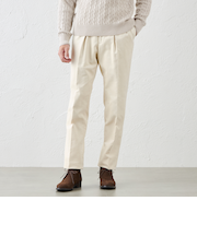 コーデュロイトラウザーズ