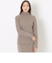 ニットセットアッププルオーバー