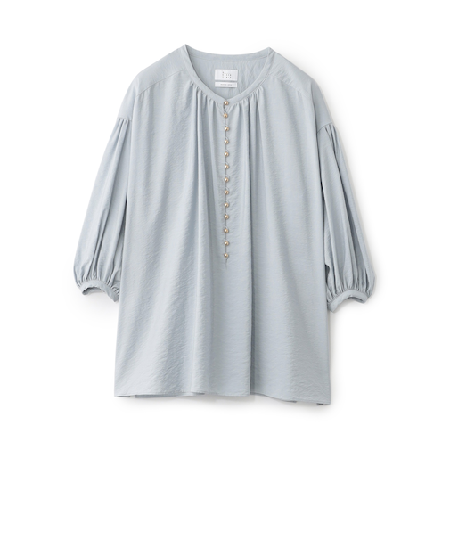 シアーブラウス