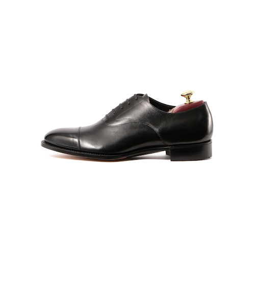 匠 友二郎/TAKUMI TOMOJIRO】ストレートチップ｜サンヨーヤマチョウの