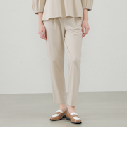 ストレッチジャージーテーパードパンツ