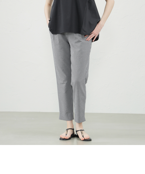 ギンガムチェックサッカーテーパードパンツ