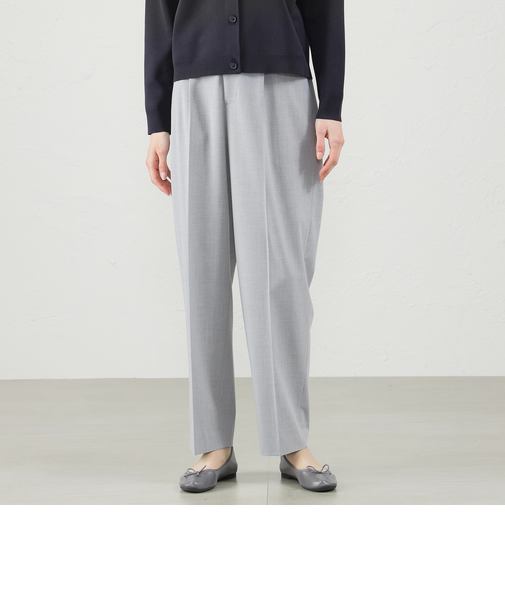 サイドベルトテーパードパンツ