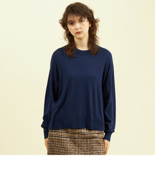 【WEB&一部店舗限定】ワイドシルエットクルーネックニット