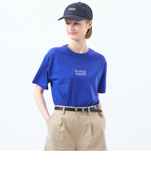 ライティングロゴ刺しゅうTシャツ