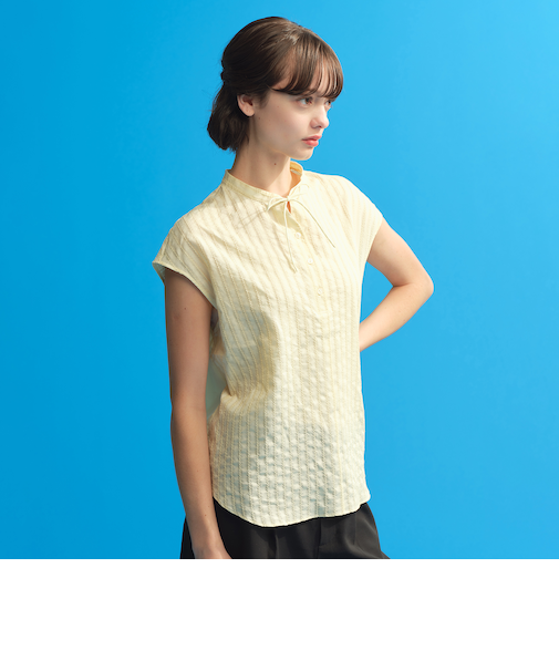 カラミレースブラウス