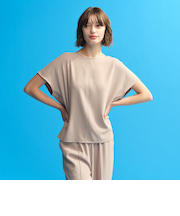 バックサテンドルマンブラウス