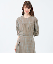 フロントギャザーチェックブラウス