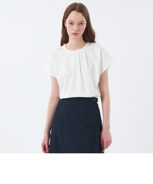 クールタッチフロントタックカットソー