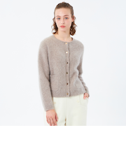 【ROYTON KNIT(ロイトンニット)】フォックスウール製